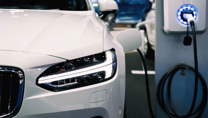 The UK's EV stock has been growing than its charging infrastructure for several years now